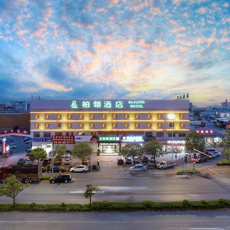 Bai Ling Hotel Nanning Exterior foto